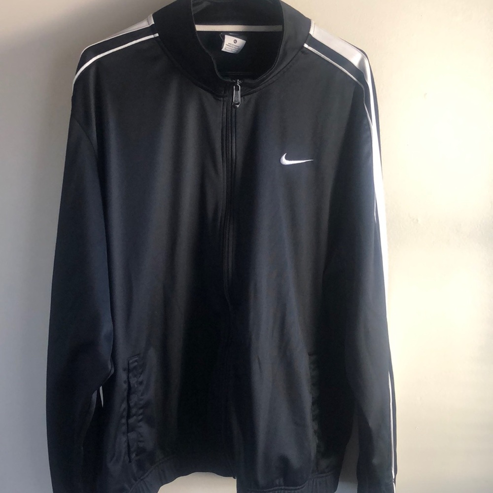 Men's Nike zip up track jacket